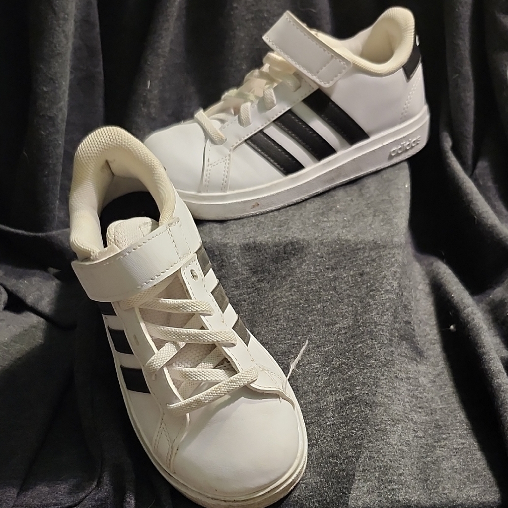 Adidas Kids White and Black Sneakers